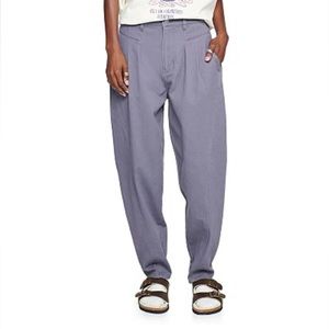 Juniors' SO® Balloon Leg Pleated Twill Pants